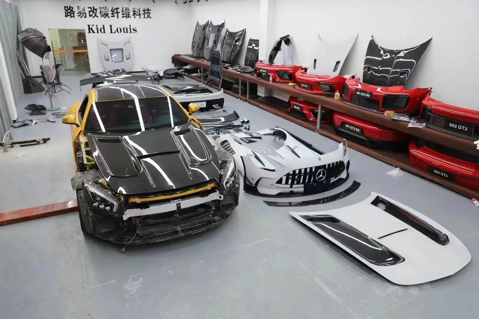 Runde BS Body Kit for Mercedes-Benz AMG GT, GTS, GTC Retrofit Black Series With PP & Dry Carbon Fiber Hood Bumpers Spoiler