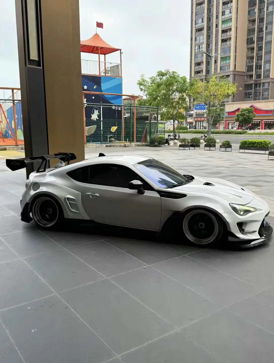 Excellent Quality Body Kit for Toyota GT86 Upgrade ROBOT Style Auto Parts Front Rear Bumper Tuning Exterior Accessories FRP Aero