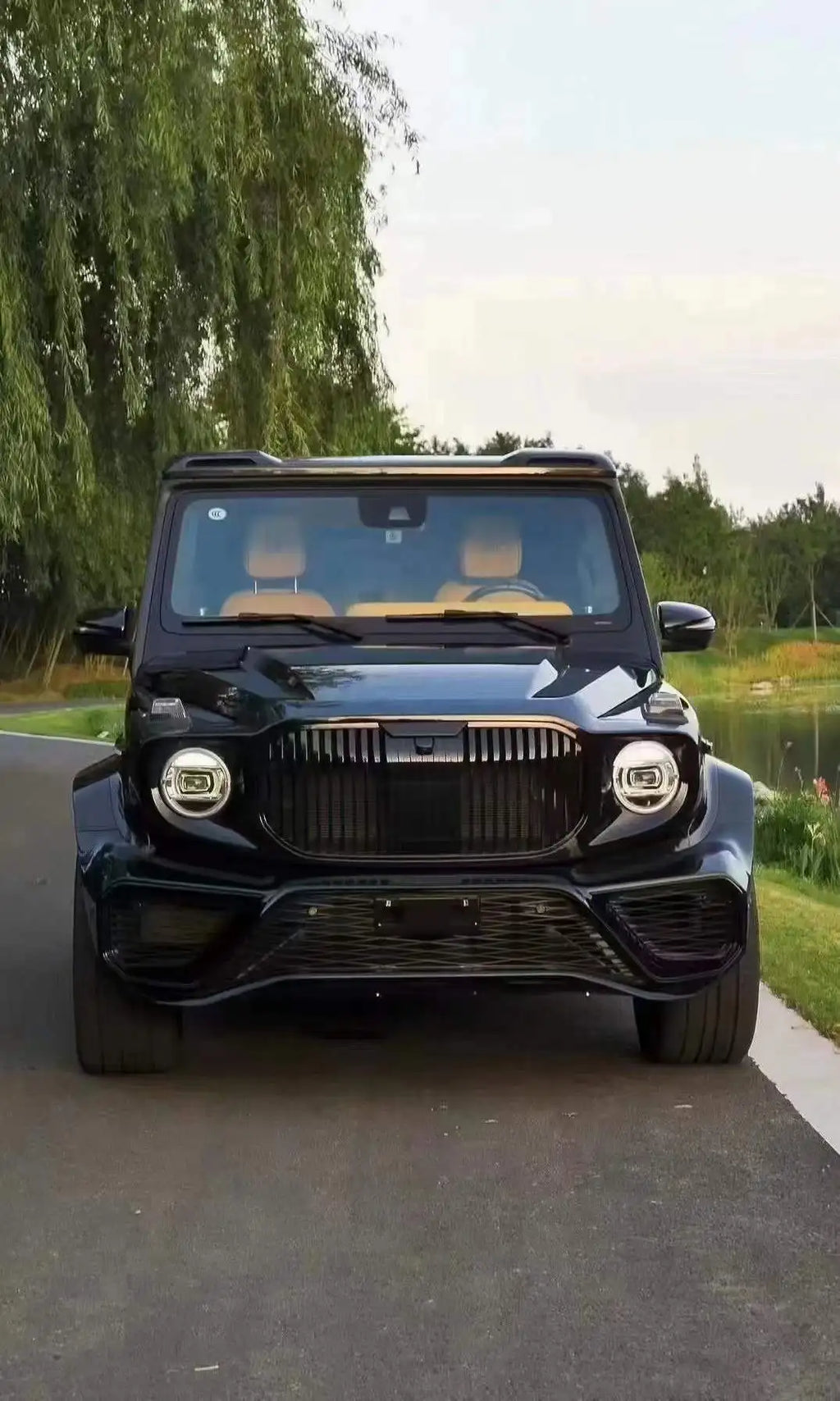 New Runde G900 Maybach Body Kit for Mercedes-Benz G-Class PP Material Car Bumpers Hood Spoiler with Perfect Fitment Auto Parts