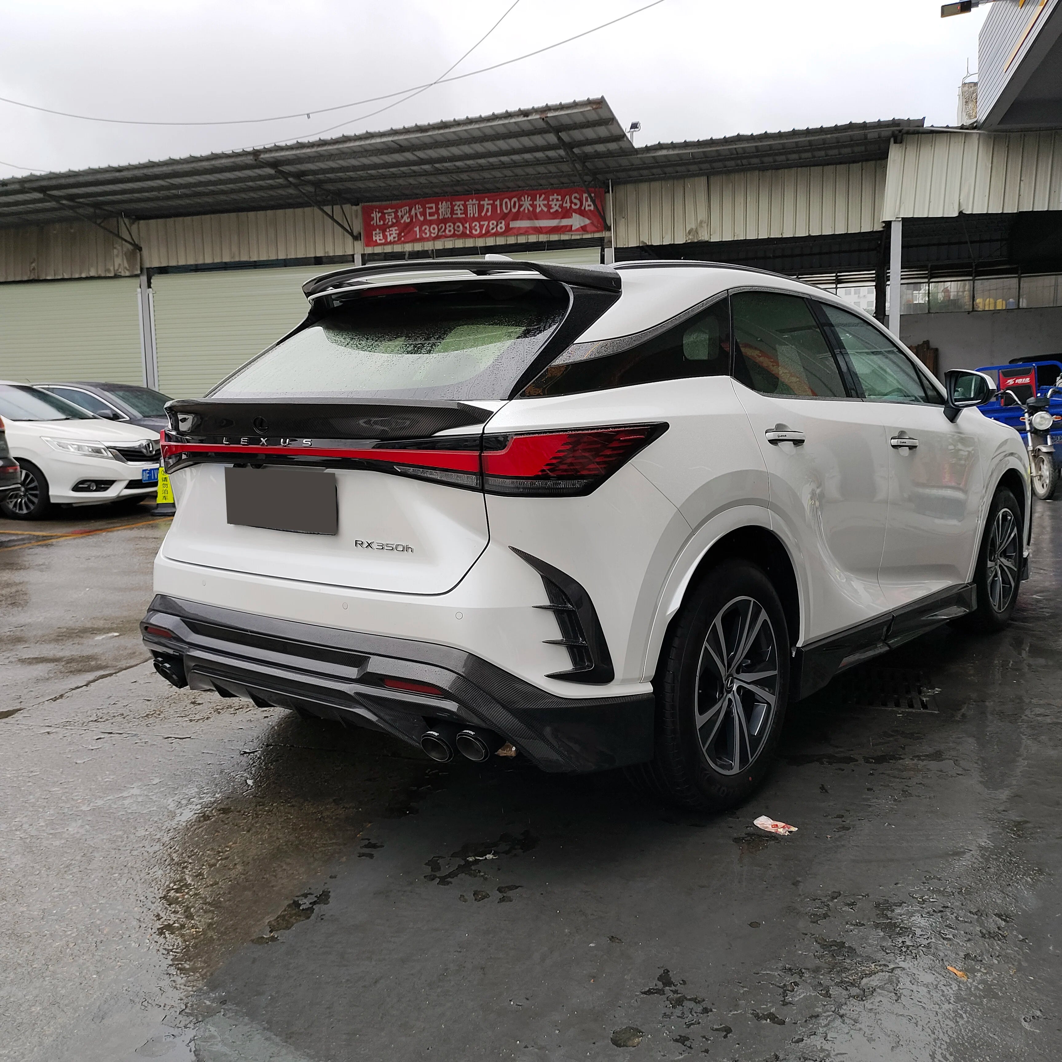 Runde New Arrival for 23 Lexus RX 500H Upgrade Trd Style Carbon Fiber Body Kit Front Lip Rear Diffuser Side Skirts High Quality