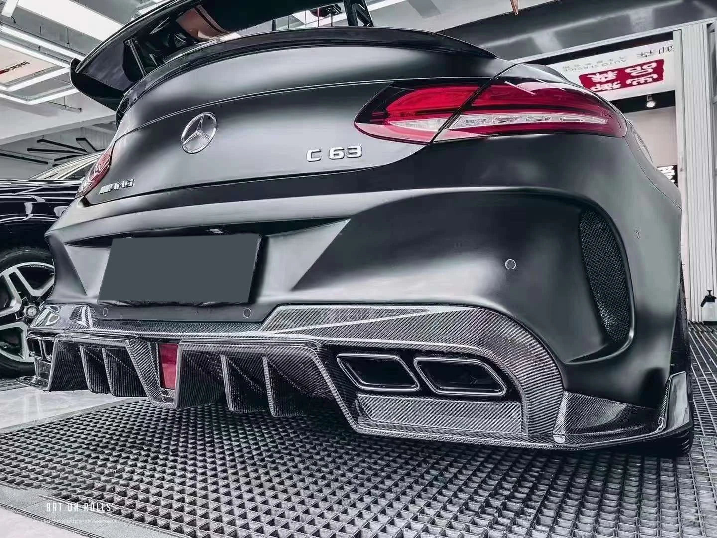 Runde Newest Carbon Fiber Kits for Mercedes-Benz W205 C63 AMG Upgrade IMP Style Front Rear Bumper Side Skirts Spoiler Grille