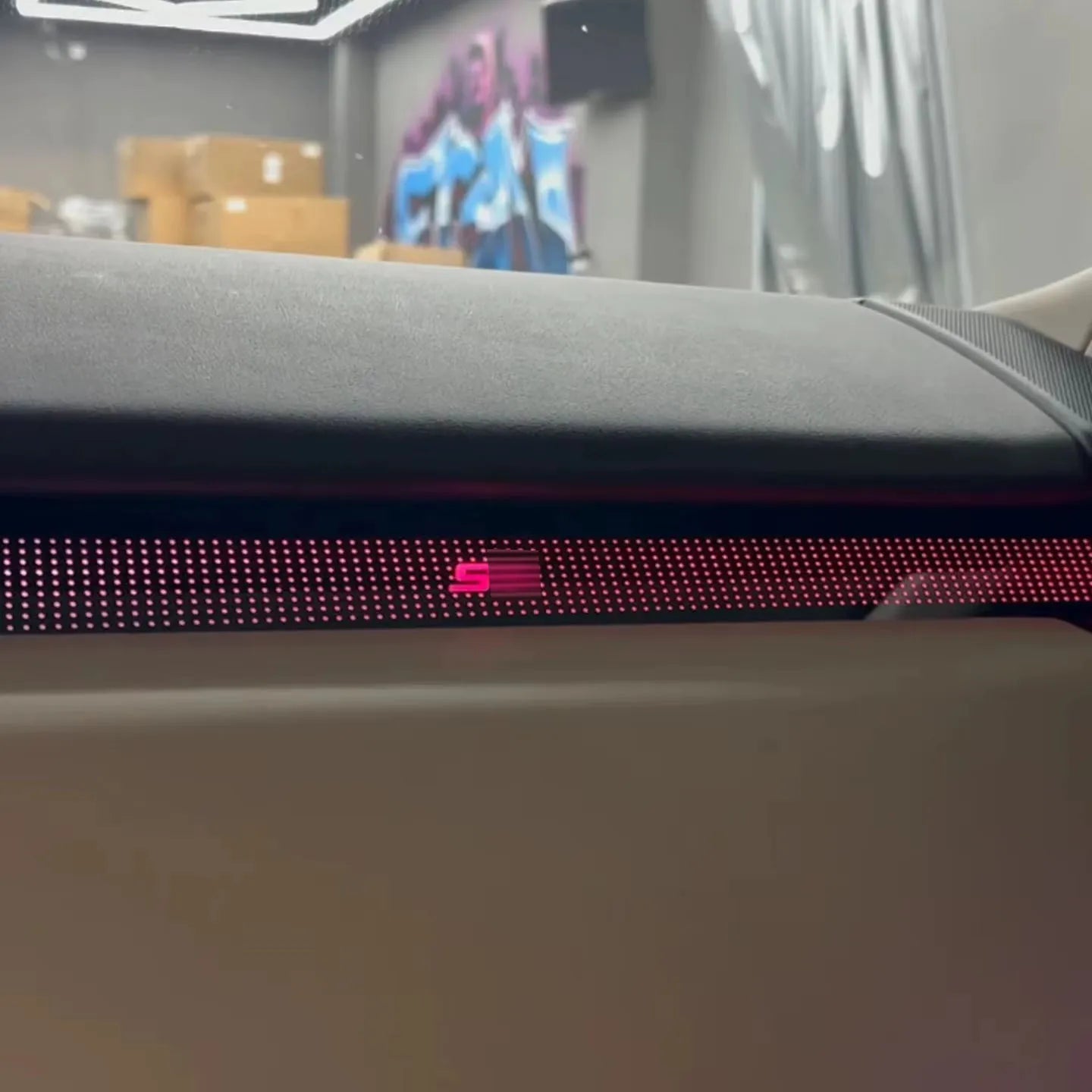 Car Upgrade Symphony LED Interior Atmosphere Light Suitable For Land Rover Range Rover Vogue 18-22 Decorative Accessories