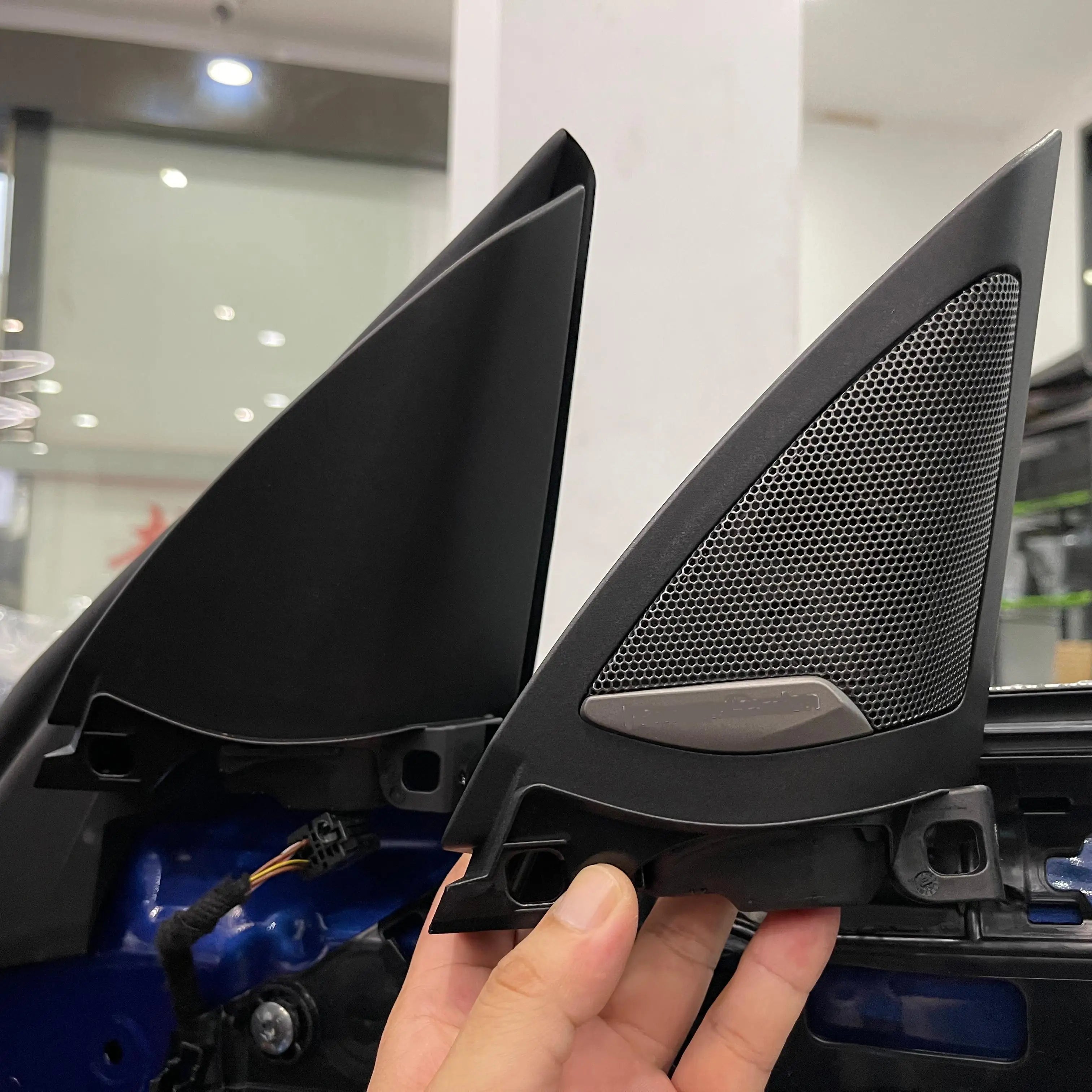 Car front door Speaker Tweeter Cover For BMW G22 G23 G26 Triangle lid Upgrade the original car  and replace the installation