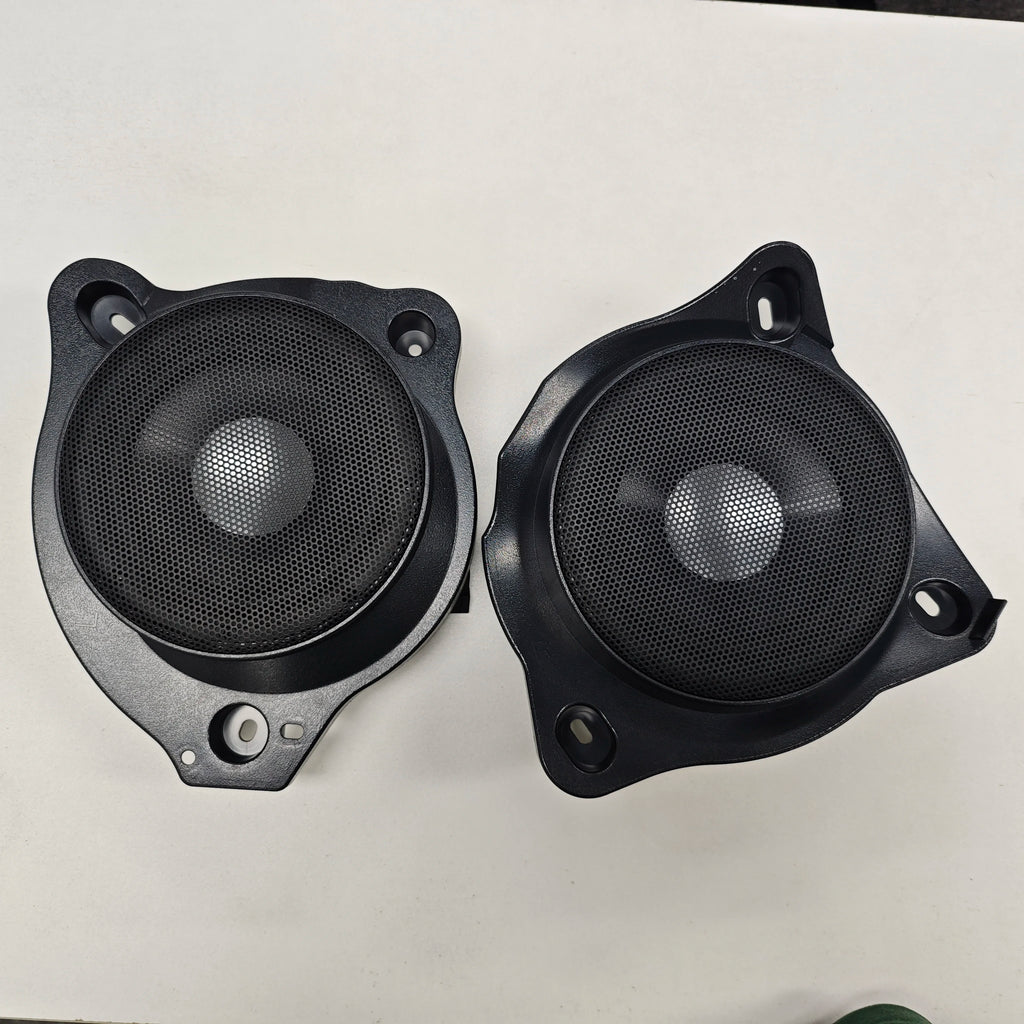 For Mercedes Benz W205 W213 W222 X253 C260 E300 GLC C E S Class High Quality Audio Music Sound Speakers subwoofer Kit Bass Horn