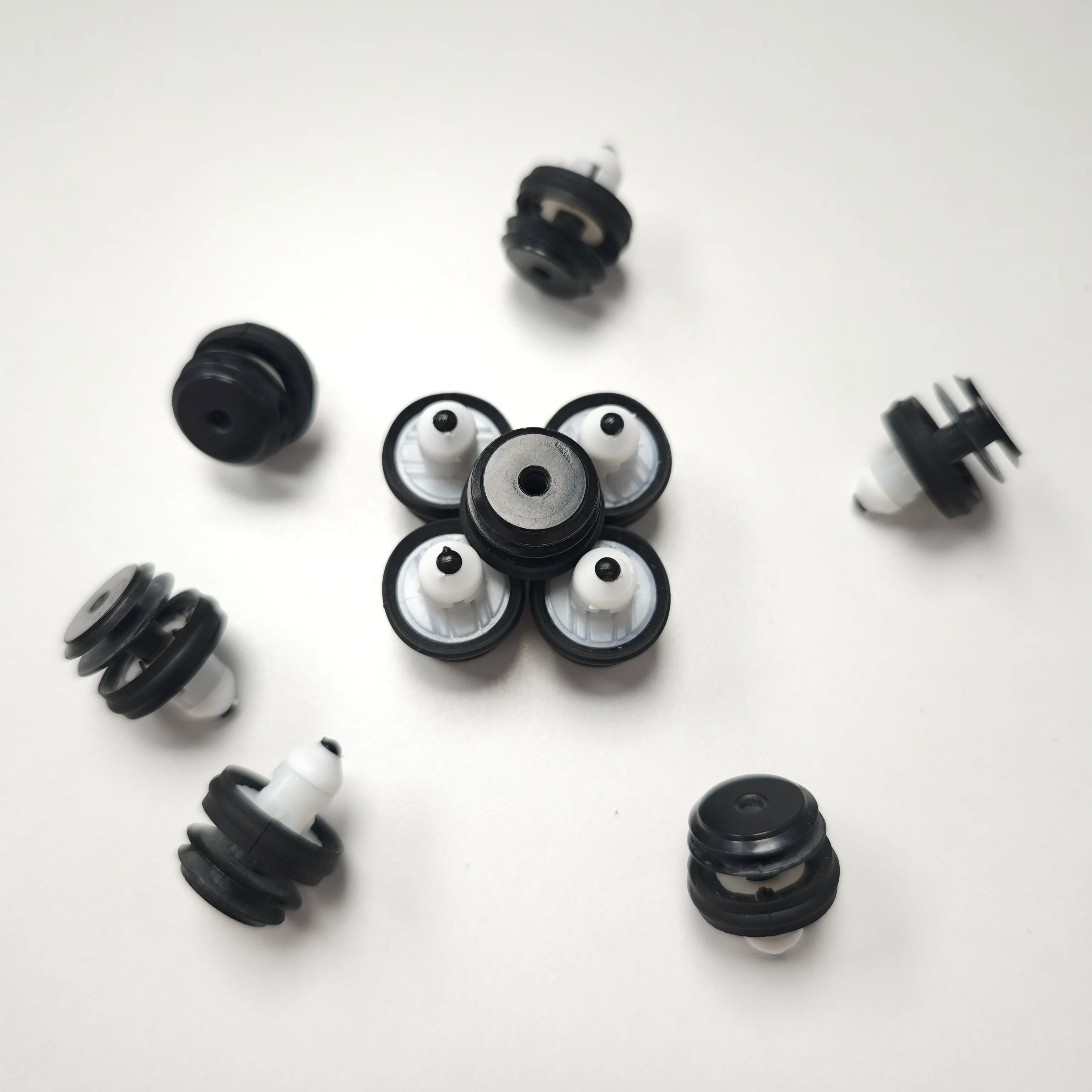Door panel buckle Rivets Suitable For BMW E60 E90 F10 F20 F30  F32 F34 G20 G30 E F G series Car Interior Retaining Accessories