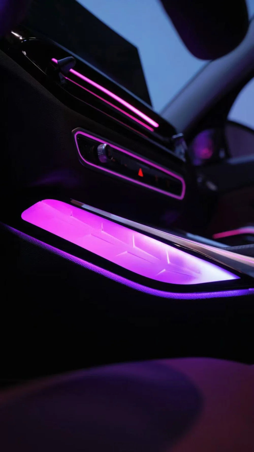 New Crystal Center Console Saddle Atmosphere Light For BMW 3 Series i3 G20 G22 G80 G82 Ambient Lighting Interior Mouldings