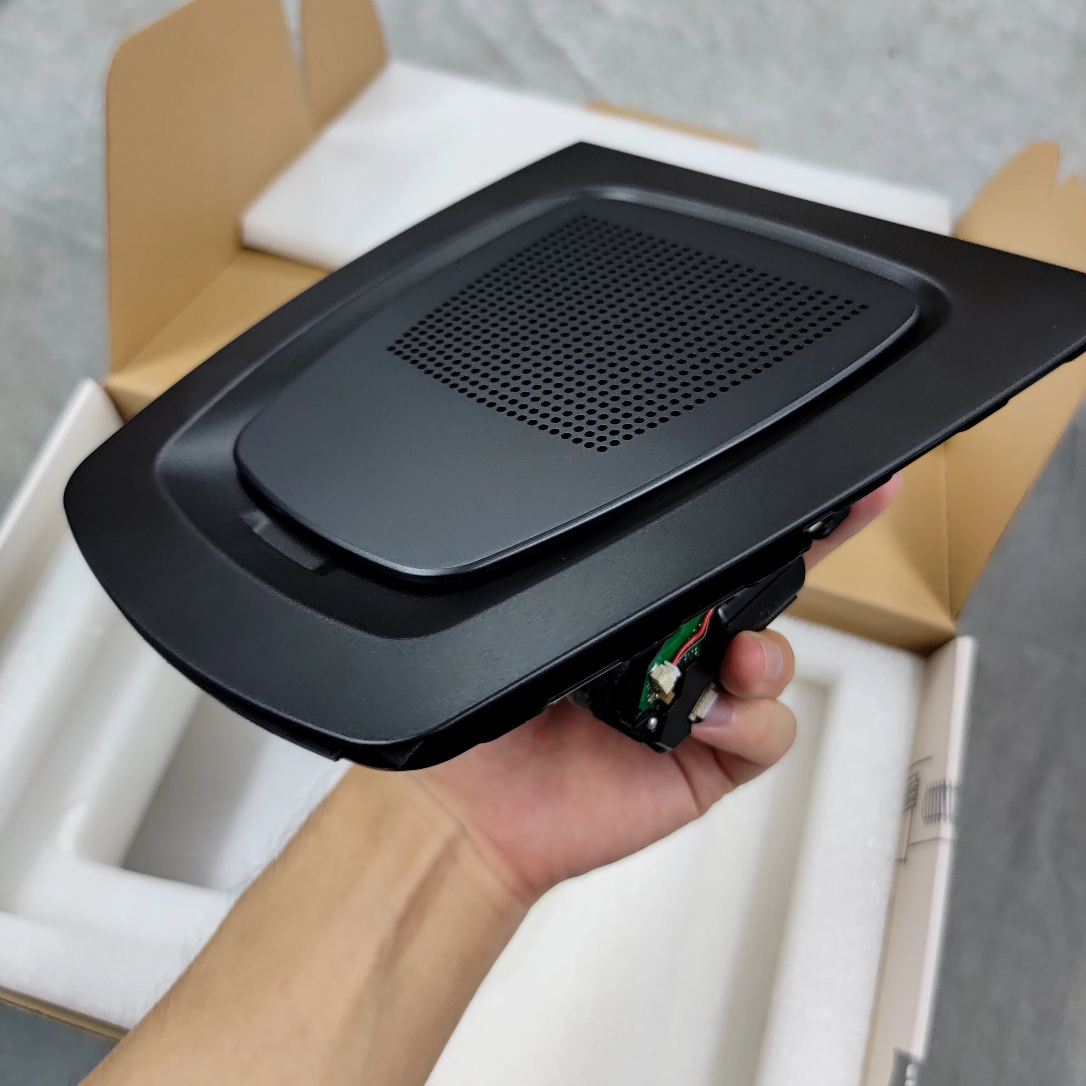 Car Center Intelligence Horn For BMW F15 F16 F11 F10 F01 G01 G02 G20 Series LED Lifting High  Tweeter Mid Music Audio Speaker